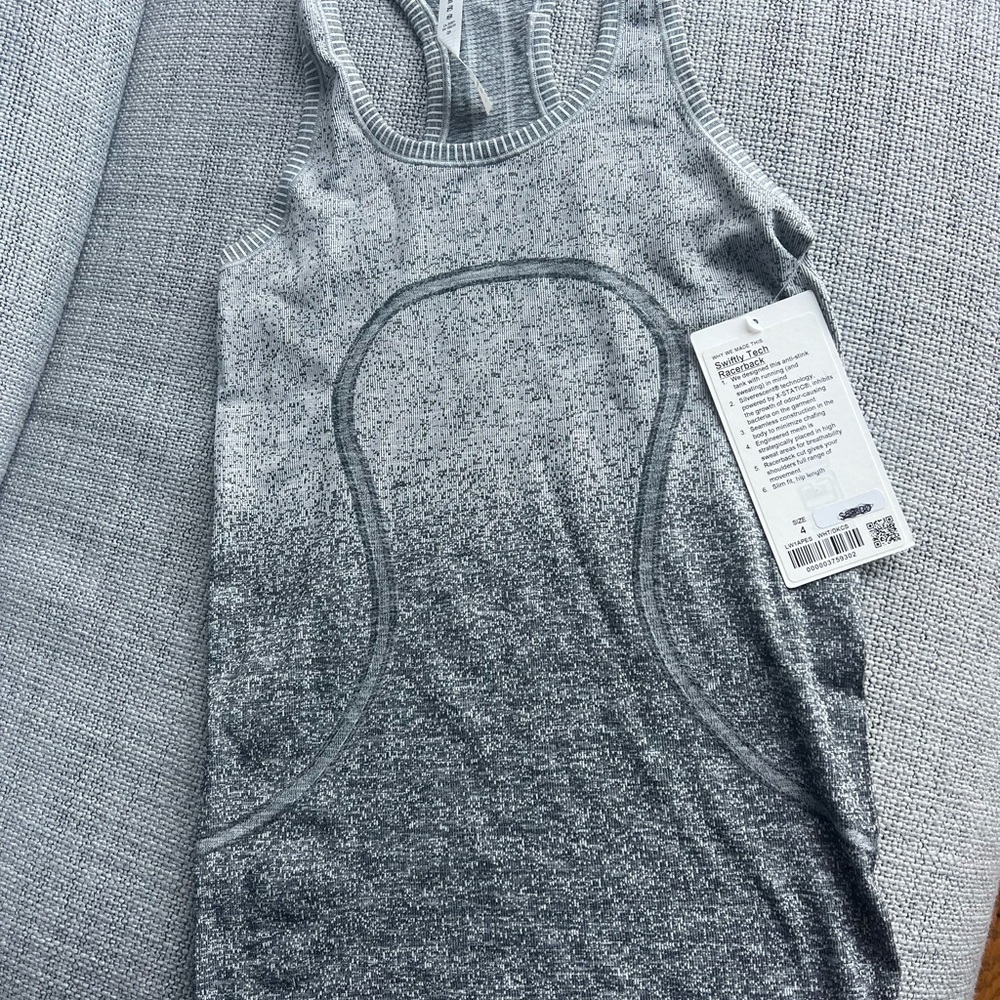 Lululemon swiftly tech tank